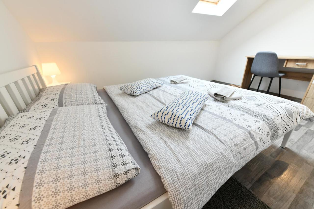 Apartman Mate Rakovica Esterno foto