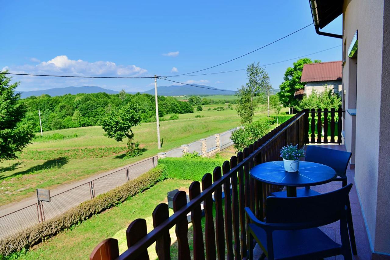 Apartman Mate Rakovica Esterno foto