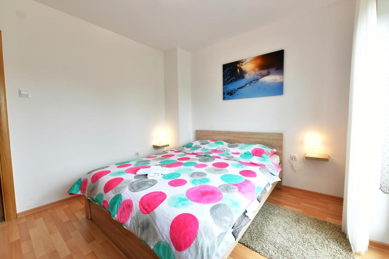 Apartman Mate Rakovica Esterno foto