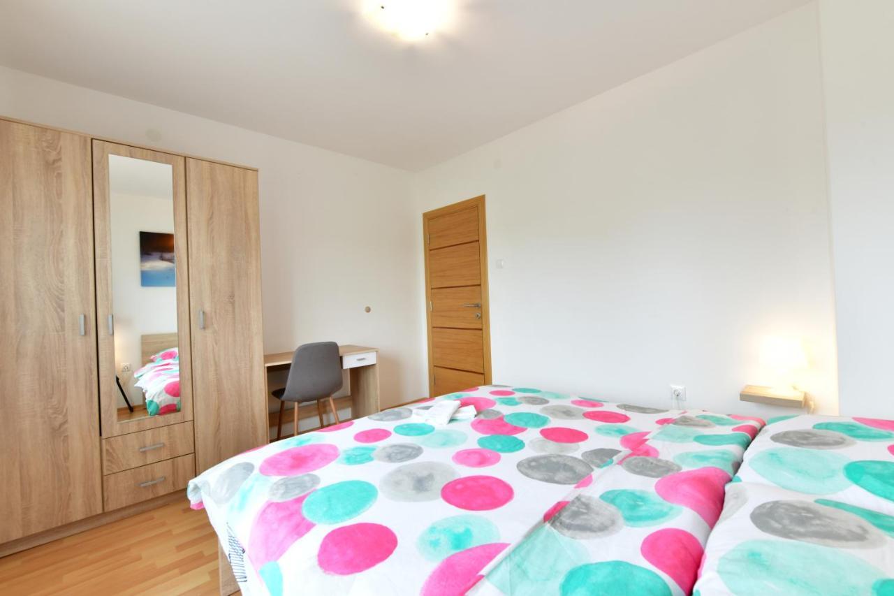 Apartman Mate Rakovica Esterno foto