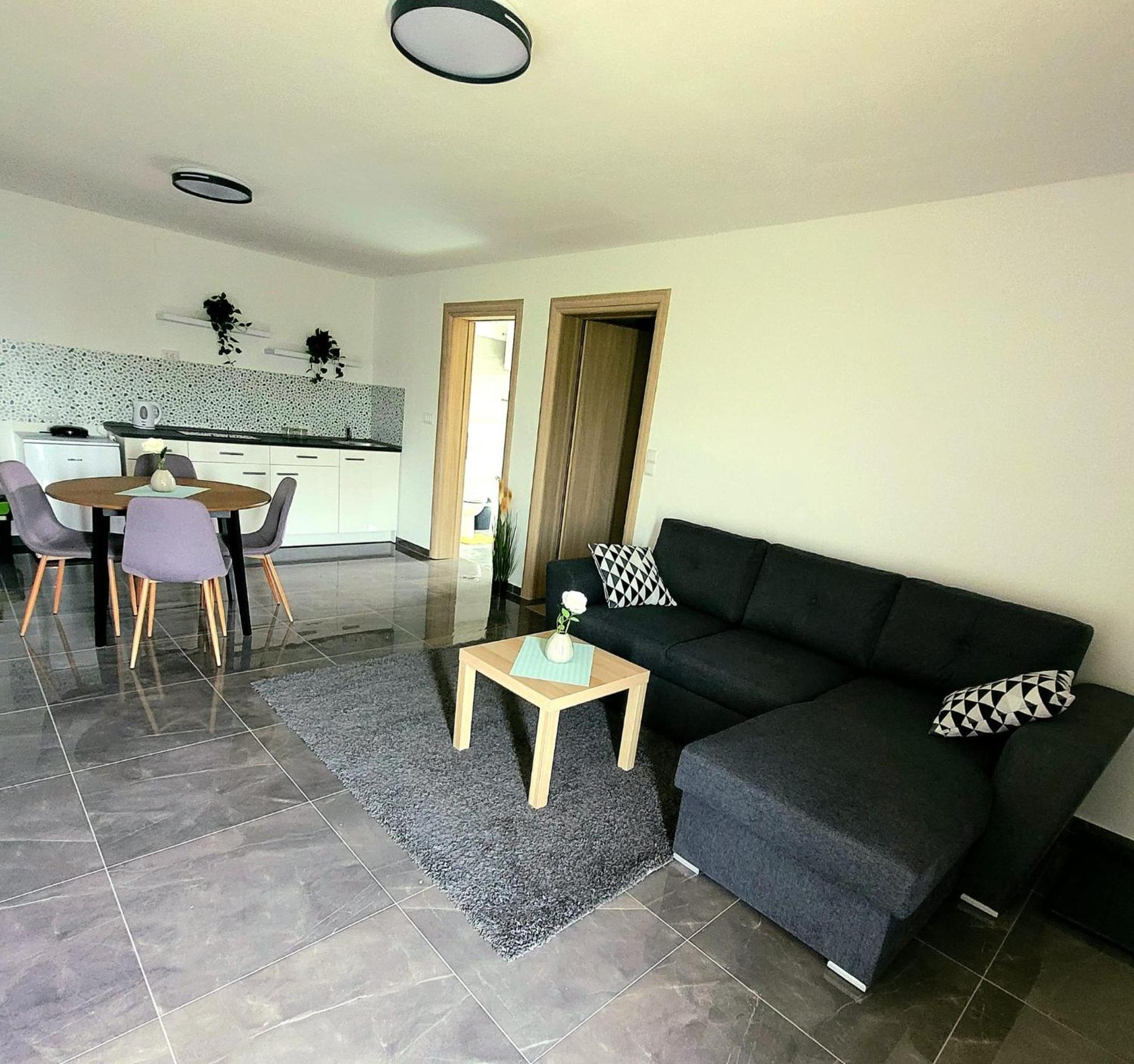 Apartman Mate Rakovica Esterno foto